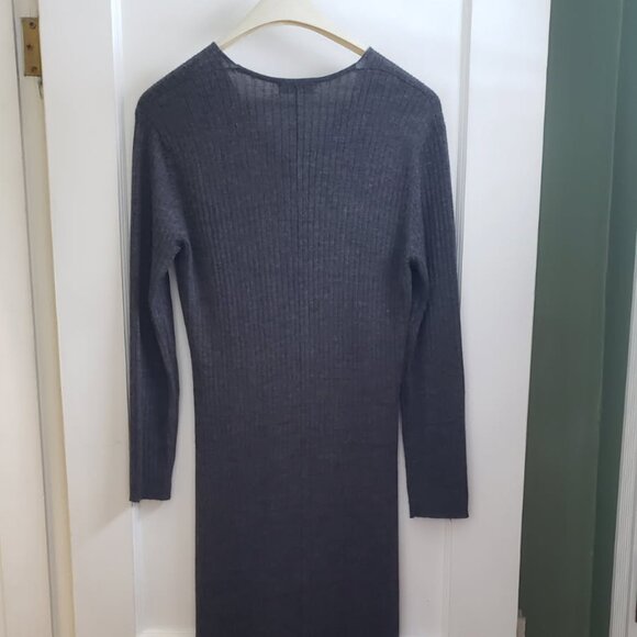 EUC women's sweater dress set medium - Picture 2 of 14